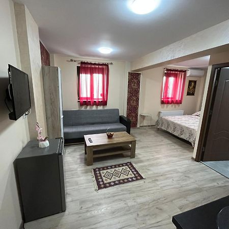 Solaria Apartment Galaţi Buitenkant foto